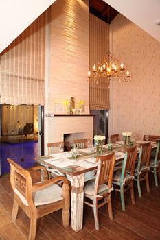 Poesia Bistro E Hotel
