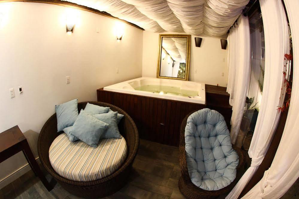 Hotel Poesia Bistro E 4*